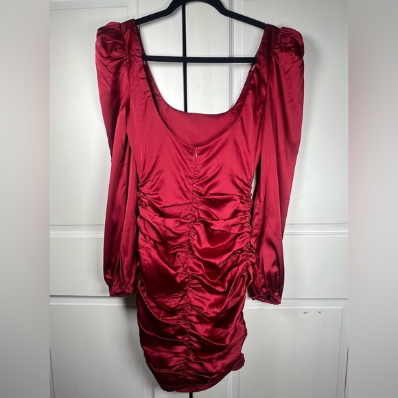 NWT Revolve’s More To Come Blaire Mini Dress Ruched Puff Sleeve Satin Red Sz S - Picture 3 of 9